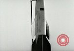 Standbild DEUTSCH A-4 Rakete Peenemunde Deutschland, 1944, aus Sekunde 3 historischem Filmmaterial Videoclip 65675077634