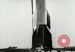 Standbild DEUTSCH A-4 Rakete Peenemunde Deutschland, 1944, aus Sekunde 12 historischem Filmmaterial Videoclip 65675077634