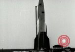 Standbild DEUTSCH A-4 Rakete Peenemunde Deutschland, 1944, aus Sekunde 15 historischem Filmmaterial Videoclip 65675077634