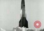 Standbild DEUTSCH A-4 Rakete Peenemunde Deutschland, 1944, aus Sekunde 21 historischem Filmmaterial Videoclip 65675077634