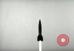 Standbild V-2 Rakete Schub verlieren und abstürzt Peenemunde Deutschland, 1944, aus Sekunde 8 historischem Filmmaterial Videoclip 65675077636