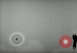 Standbild V-2 Rakete Schub verlieren und abstürzt Peenemunde Deutschland, 1944, aus Sekunde 26 historischem Filmmaterial Videoclip 65675077636