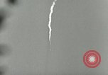 Standbild DEUTSCH A-4 Rakete Peenemunde Deutschland, 1944, aus Sekunde 53 historischem Filmmaterial Videoclip 65675077637