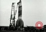 Standbild DEUTSCH A-4 Rakete Peenemunde Deutschland, 1944, aus Sekunde 4 historischem Filmmaterial Videoclip 65675077638