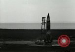Standbild DEUTSCH A-4 Rakete Peenemunde Deutschland, 1944, aus Sekunde 12 historischem Filmmaterial Videoclip 65675077638
