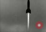 Standbild DEUTSCH A-4 Rakete Peenemunde Deutschland, 1944, aus Sekunde 25 historischem Filmmaterial Videoclip 65675077638