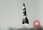 Image ALLEMAND A-4 Test de lancement de missile Peenemunde Allemagne, 1944, de la seconde 9 séquences d'archives historiques vidéo 65675077639