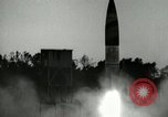Standbild DEUTSCH A-4 Rakete Peenemunde Deutschland, 1944, aus Sekunde 9 historischem Filmmaterial Videoclip 65675077641