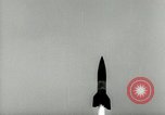 Standbild DEUTSCH A-4 Rakete Peenemunde Deutschland, 1944, aus Sekunde 9 historischem Filmmaterial Videoclip 65675077642