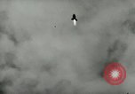 Standbild DEUTSCH A-4 Rakete Peenemunde Deutschland, 1944, aus Sekunde 20 historischem Filmmaterial Videoclip 65675077645