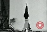 Standbild Deutsche Wasserfall Rakete Peenemunde Deutschland, 1944, aus Sekunde 3 historischem Filmmaterial Videoclip 65675077653