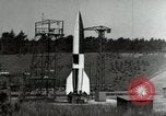 Standbild DEUTSCH A-4 Rakete Peenemunde Deutschland, 1944, aus Sekunde 5 historischem Filmmaterial Videoclip 65675077660