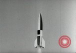 Standbild DEUTSCH A-4 Rakete Peenemunde Deutschland, 1944, aus Sekunde 18 historischem Filmmaterial Videoclip 65675077660