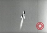 Standbild DEUTSCH A-4 Rakete Peenemunde Deutschland, 1944, aus Sekunde 21 historischem Filmmaterial Videoclip 65675077660