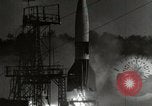 Standbild DEUTSCH A-4 Rakete Peenemunde Deutschland, 1944, aus Sekunde 16 historischem Filmmaterial Videoclip 65675077661