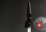 Standbild DEUTSCH A-4 Rakete Peenemunde Deutschland, 1944, aus Sekunde 19 historischem Filmmaterial Videoclip 65675077661