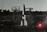 Standbild DEUTSCH A-4 Rakete Peenemunde Deutschland, 1944, aus Sekunde 8 historischem Filmmaterial Videoclip 65675077663