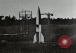 Standbild DEUTSCH A-4 Rakete Peenemunde Deutschland, 1944, aus Sekunde 16 historischem Filmmaterial Videoclip 65675077663