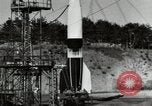 Standbild DEUTSCH A-4 Rakete Peenemunde Deutschland, 1944, aus Sekunde 8 historischem Filmmaterial Videoclip 65675077665