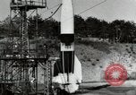 Standbild DEUTSCH A-4 Rakete Peenemunde Deutschland, 1944, aus Sekunde 16 historischem Filmmaterial Videoclip 65675077665