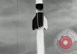 Standbild DEUTSCH A-4 Rakete Peenemunde Deutschland, 1944, aus Sekunde 27 historischem Filmmaterial Videoclip 65675077665