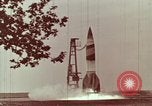Standbild Deutsche V-2 Rakete Peenemunde Deutschland, 1944, aus Sekunde 3 historischem Filmmaterial Videoclip 65675077671