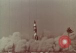 Standbild Deutsche V-2 Rakete Peenemunde Deutschland, 1944, aus Sekunde 5 historischem Filmmaterial Videoclip 65675077672