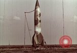 Standbild Deutsche V-2 Rakete Peenemunde Deutschland, 1944, aus Sekunde 4 historischem Filmmaterial Videoclip 65675077676