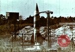 Standbild Deutsche V-2 Rakete Peenemunde Deutschland, 1944, aus Sekunde 3 historischem Filmmaterial Videoclip 65675077681