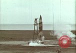 Standbild Deutsche V-2 Rakete Peenemunde Deutschland, 1944, aus Sekunde 6 historischem Filmmaterial Videoclip 65675077686