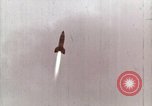 Standbild Deutsche V-2 Rakete Peenemunde Deutschland, 1944, aus Sekunde 20 historischem Filmmaterial Videoclip 65675077686