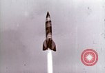 Standbild Deutsche V-2 Rakete Peenemunde Deutschland, 1944, aus Sekunde 14 historischem Filmmaterial Videoclip 65675077687