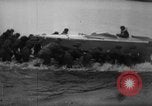 Immagine di Tedesco barca esplosiva Germania, 1945, secondo 19 filmato di repertorio 65675077688
