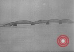 Immagine di Tedesco barca esplosiva Germania, 1945, secondo 38 filmato di repertorio 65675077688