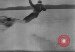 Immagine di Tedesco barca esplosiva Germania, 1945, secondo 40 filmato di repertorio 65675077688