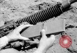 Standbild Maschinengewehr Salomonen, 1945, aus Sekunde 3 historischem Filmmaterial Videoclip 65675077698