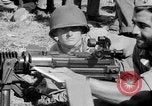 Standbild Maschinengewehr Salomonen, 1945, aus Sekunde 14 historischem Filmmaterial Videoclip 65675077698