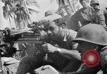 Standbild Maschinengewehr Salomonen, 1945, aus Sekunde 19 historischem Filmmaterial Videoclip 65675077698
