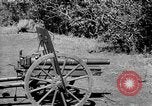 Standbild Maschinengewehr Salomonen, 1945, aus Sekunde 32 historischem Filmmaterial Videoclip 65675077698