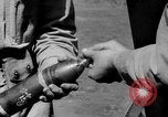Standbild Maschinengewehr Salomonen, 1945, aus Sekunde 35 historischem Filmmaterial Videoclip 65675077698