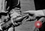 Standbild Maschinengewehr Salomonen, 1945, aus Sekunde 37 historischem Filmmaterial Videoclip 65675077698