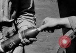 Standbild Maschinengewehr Salomonen, 1945, aus Sekunde 39 historischem Filmmaterial Videoclip 65675077698