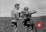 Image Flame Thrower Îles Salomon, 1945, de la seconde 10 séquences d'archives historiques vidéo 65675077699