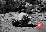 Image Flame Thrower Îles Salomon, 1945, de la seconde 23 séquences d'archives historiques vidéo 65675077699