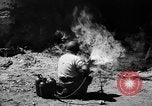 Image Flame Thrower Îles Salomon, 1945, de la seconde 26 séquences d'archives historiques vidéo 65675077699