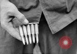 Image fusil japonais Îles Salomon, 1945, de la seconde 35 séquences d'archives historiques vidéo 65675077700