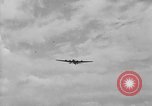Standbild B-17 Flugzeuge Salomonen, 1945, aus Sekunde 22 historischem Filmmaterial Videoclip 65675077706