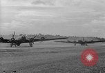 Standbild B-17 Flugzeuge Salomonen, 1945, aus Sekunde 44 historischem Filmmaterial Videoclip 65675077706