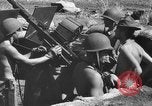 Standbild Vereinigten Staaten Marines Salomonen, 1945, aus Sekunde 14 historischem Filmmaterial Videoclip 65675077708