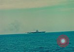 Standbild USS Unabhängigkeit Mittelmeer, 1963, aus Sekunde 24 historischem Filmmaterial Videoclip 65675077716